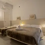 Πανσιόν Hera Βαρκελώνη